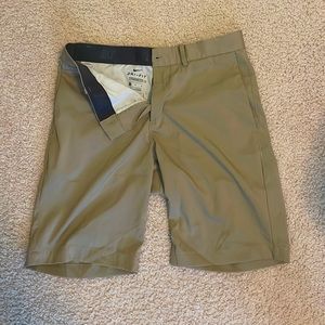 Nike golf shorts - men